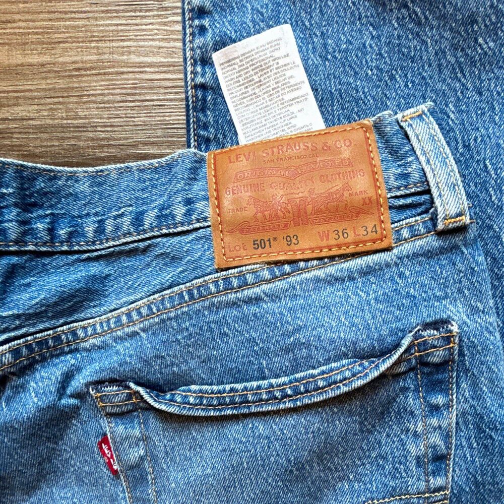 Levi's Mens Blue Denim Jeans Straight Fit Medium Wash 5-Pocket